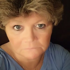 Meet your Posher, Deborah